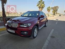 بی ئێم دەبڵیو X6